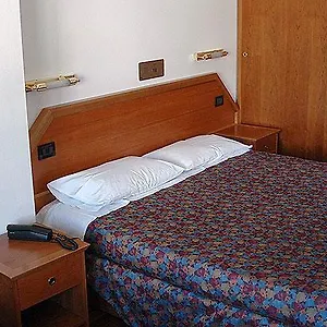 hotel-san-marco-enego.hotelinveneto.com/